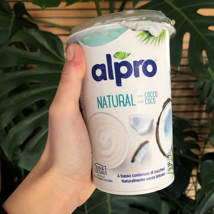 review photo of Alpro Natural Con Coco Yogurt shared by @martizo on 20 Feb 2022 - review