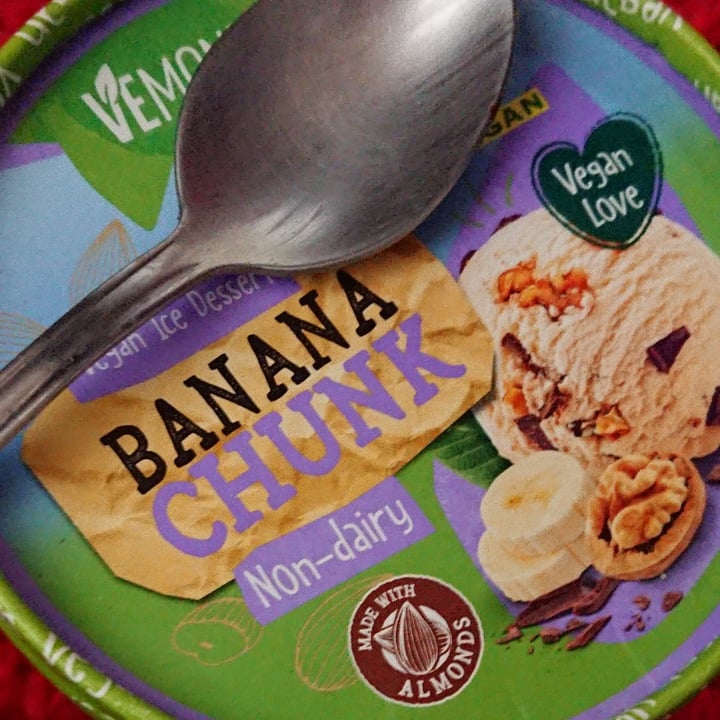 photo of Vemondo Ice cream banana chunk shared by @bettins on  10 Mar 2022 - review