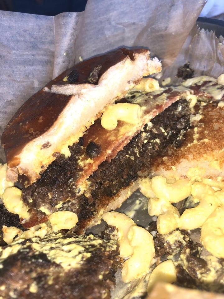 photo of Evolve Modern Vegan Kitchen The Big Mak shared by @djarrowsmith on  30 Nov 2019 - review