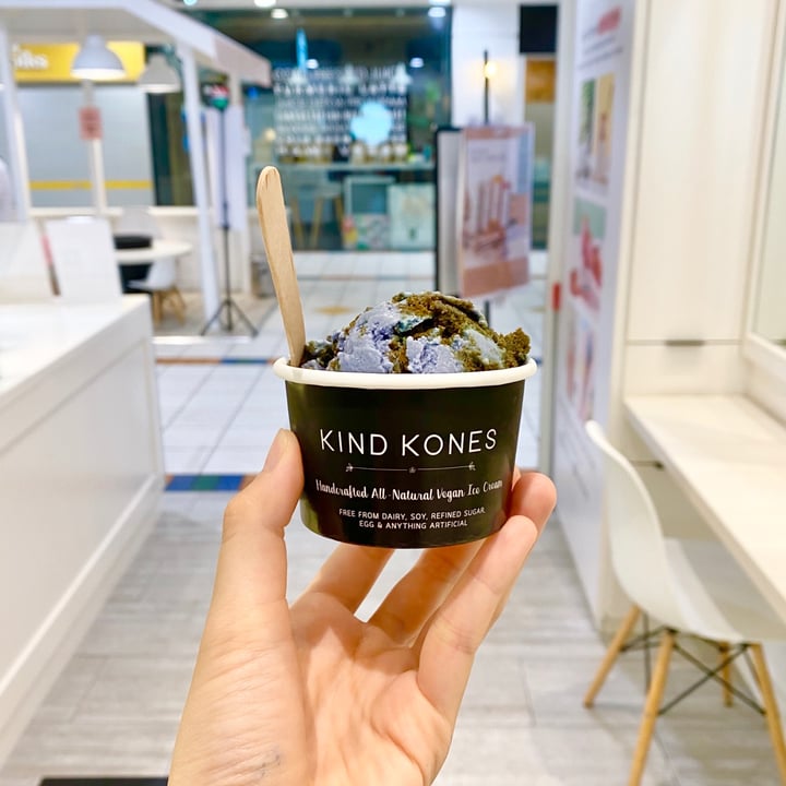 review photo of Kind Kones Blue Planet Ice Cream shared by @summerong on 18 Oct 2020 - review