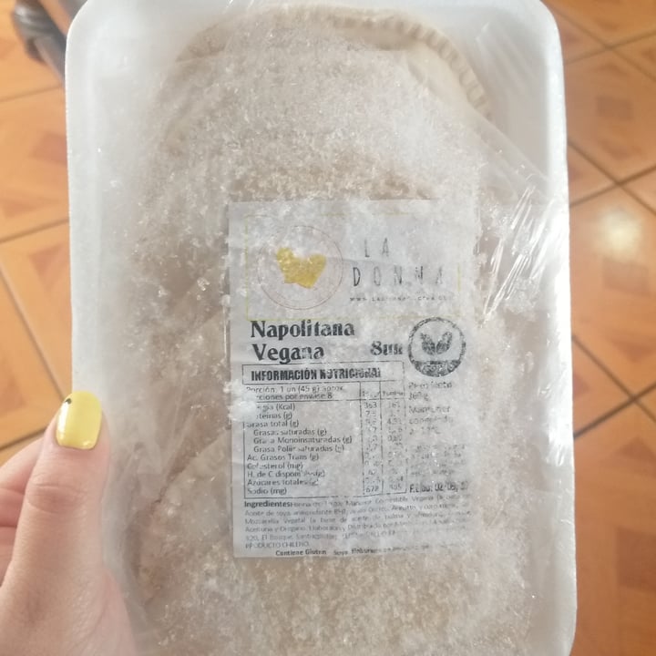 photo of La donna napolitana vegana shared by @conito on  16 Oct 2020 - review