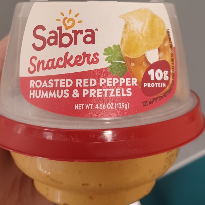 photo of Sabra Sabra Snackers - Roasted red pepper hummus with pretzels shared by @earthling6 on  16 Oct 2021 - review