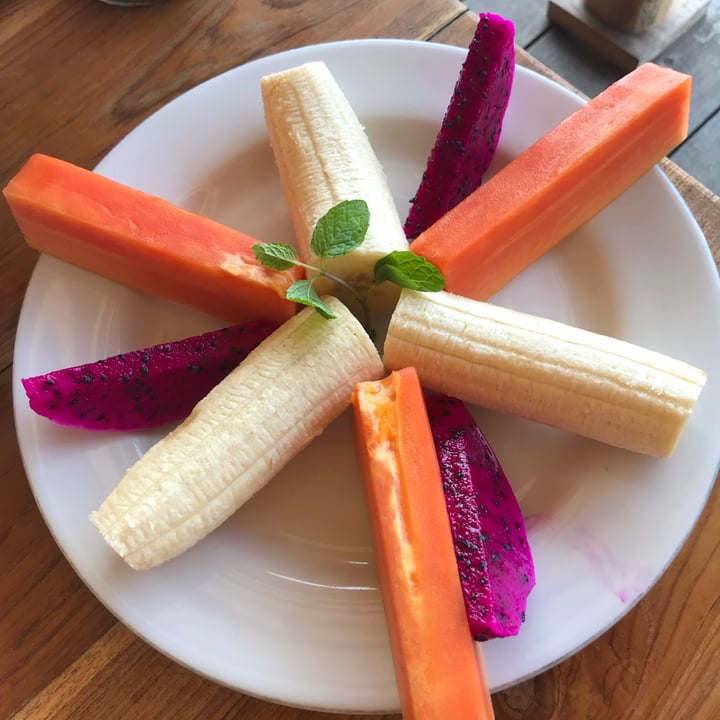 photo of The Chill Penida Fruit Plate shared by @littleredmushroom on  17 Jul 2022 - review