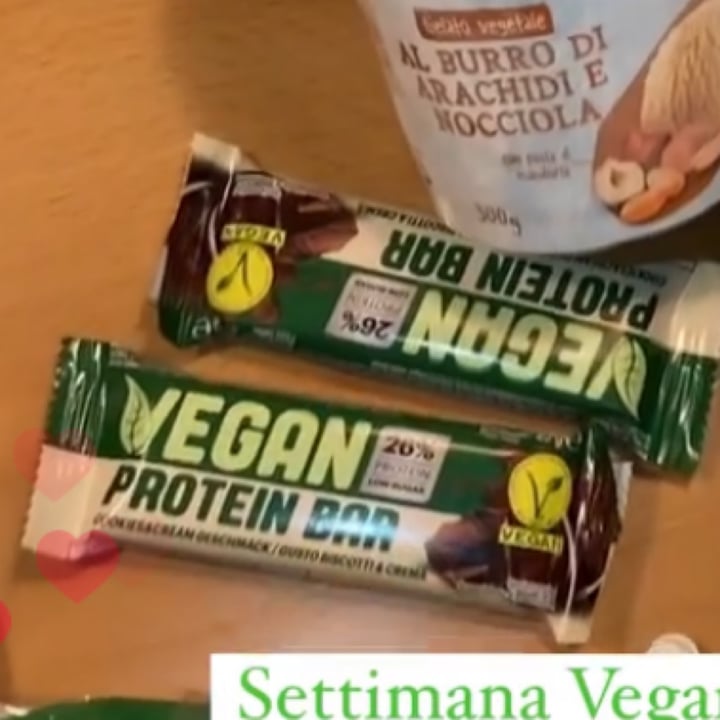 review photo of Vegan Protein Bar Almond Cookie Dough Geschmack / Gusto Di Biscotto Alle Mandorle shared by @npippi2805 on 14 Aug 2022 - review