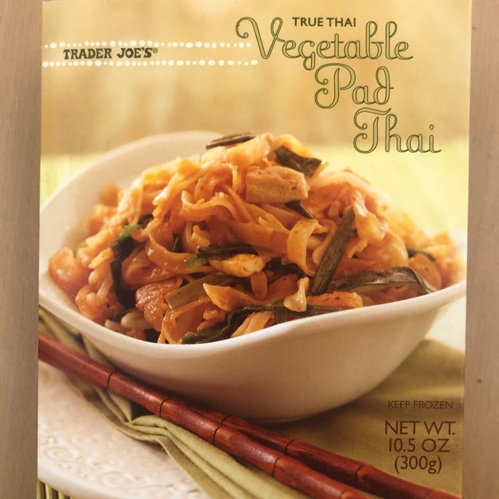 review photo of Trader Joe's True Thai Vegetable pad thai shared by @jennyyy7 on 05 Oct 2021 - review