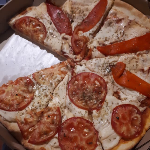 菜肴“Pizza vegana al molde”的照片