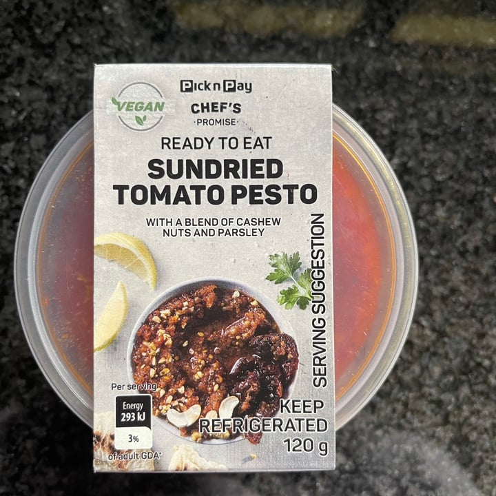 photo of Pick n Pay Sundried tomato pesto shared by @theycallmelynsey on  15 Jun 2021 - review