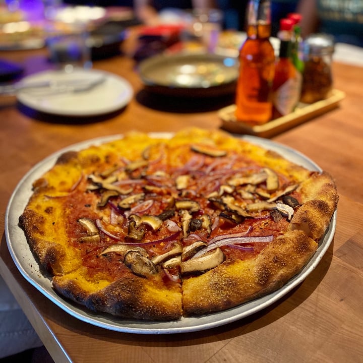 review photo of Blue Label Pizza & Wine Veganized Marinara Pizza shared by @vikas on 05 Jun 2020 - review