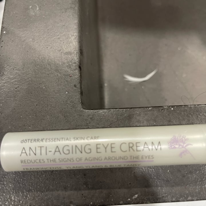 photo of dōTERRA anti aging eye cream shared by @cristiniana on  02 May 2022 - review