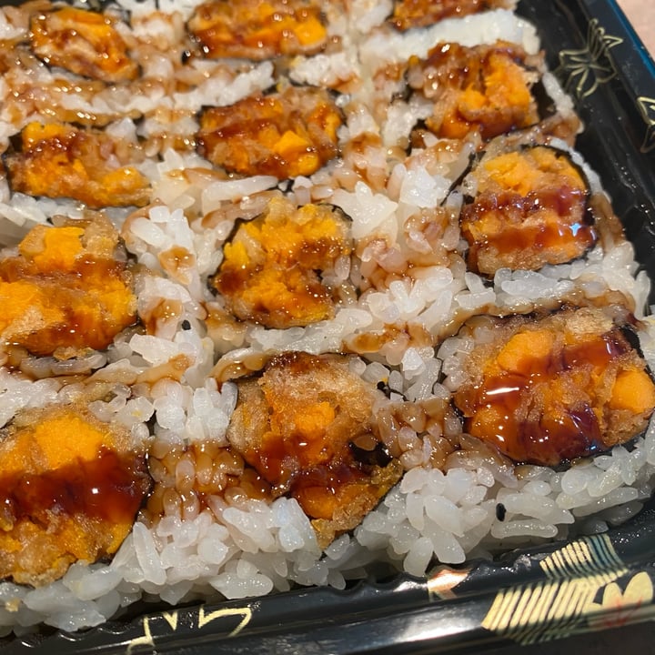 photo of Jay Asian Bistro Sweet Potato Roll shared by @curvycarbivore on  06 Apr 2022 - review
