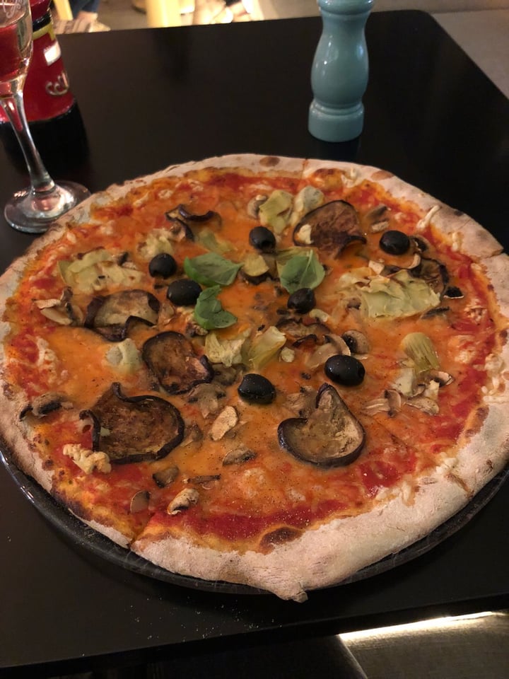 photo of Pizza Pop The Vegetarian shared by @cgill4488 on  14 Nov 2018 - review