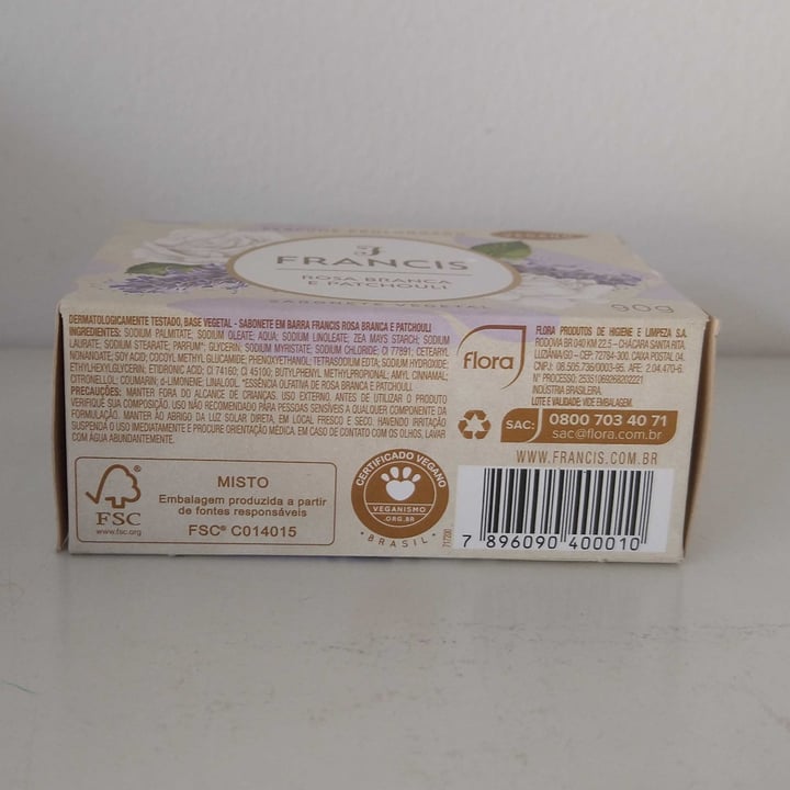 review photo of Francis Sabonete de Rosa Branca e Pachouli shared by @fefrischrib on 08 Oct 2022 - review