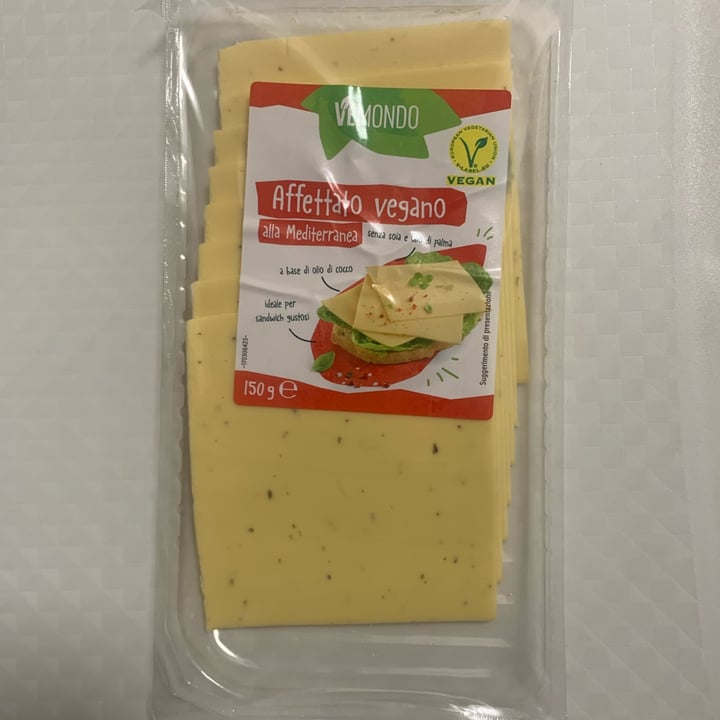 review photo of Vemondo Affettato vegano British style shared by @entusiasmo on 01 Jun 2022 - review