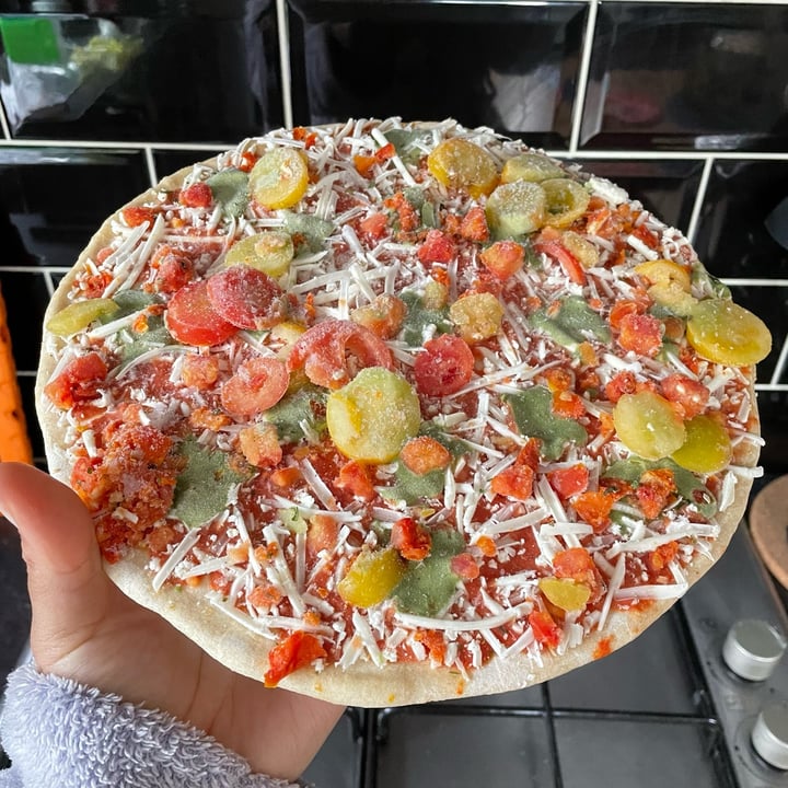 photo of Dr. Oetker Ristorante Pizza Margherita Pomodori shared by @southernveganupnorth on  01 Apr 2022 - review
