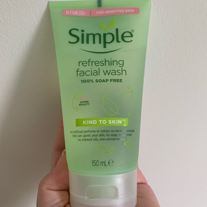 review photo of Simple refreshing facial wash shared by @marruiz on 07 Aug 2021 - review
