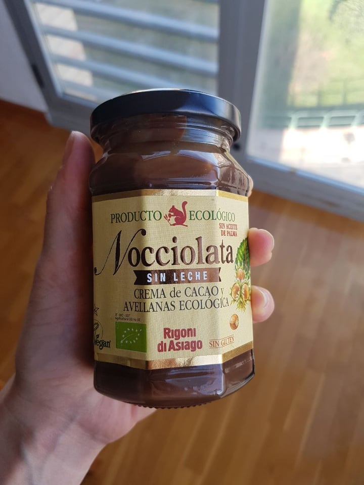 photo of Rigoni di Asiago Nocciolata Dairy Free Hazelnut Spread with Cocoa shared by @crislamar on  24 Dec 2019 - review