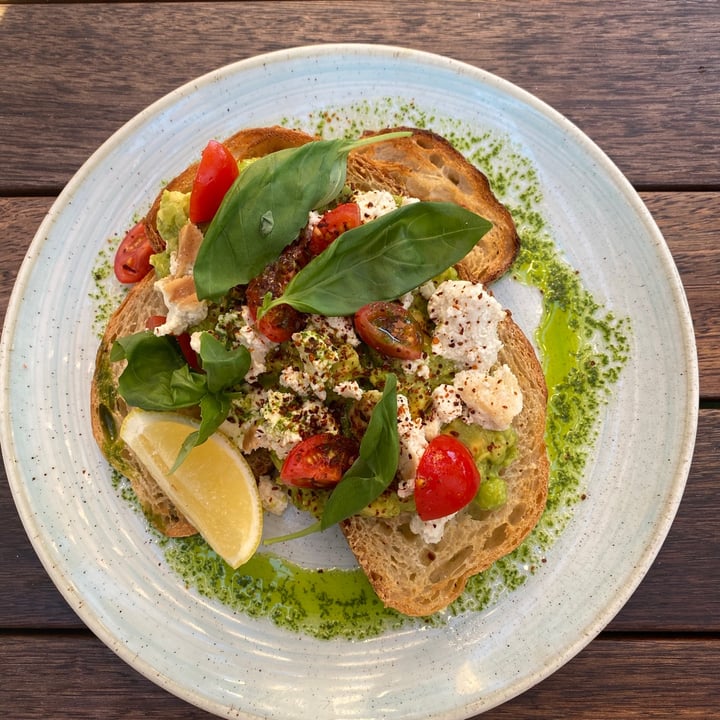 photo of Sister of Soul Avocado And Edamame Smash shared by @conymorad on  03 Apr 2021 - review