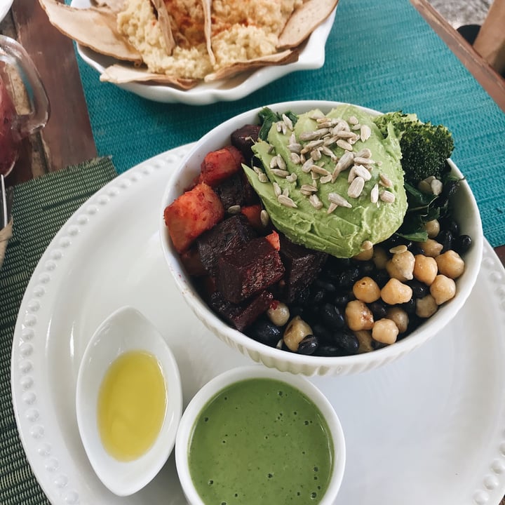 photo of Sirena Morena buddha bowl shared by @thishanabee on  24 Apr 2021 - review