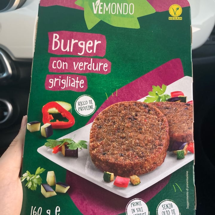 review photo of Vemondo Burger con Verdure Grigliate shared by @veganile on 15 May 2022 - review