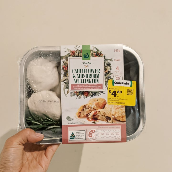 review photo of Woolworths (Australia) Cauliflower & Mushroom Wellington shared by @mon19 on 14 Dec 2020 - review