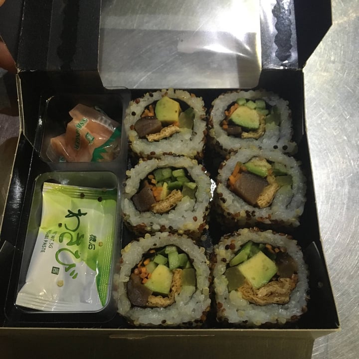 photo of Akai asian gourmet Veggie Rolls shared by @ero on  27 Aug 2020 - review