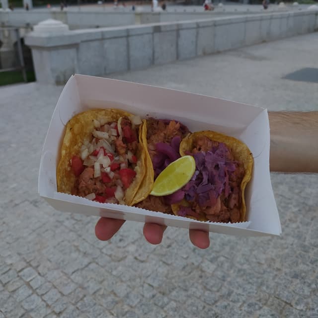 「Tacos de Carne Mechada」の料理の写真