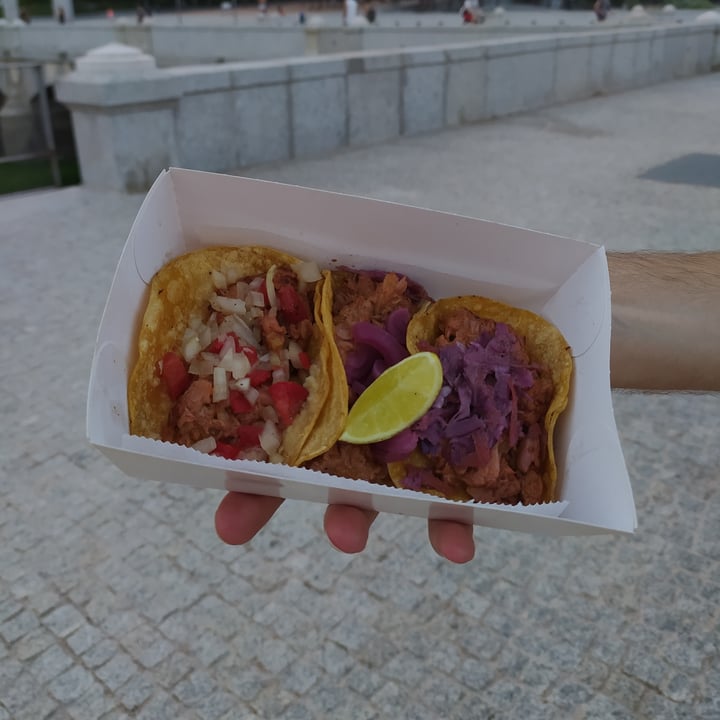 photo of FANTASTIC V Tacos de Carne Mechada shared by @rociobuciegas on  09 Jul 2020 - review