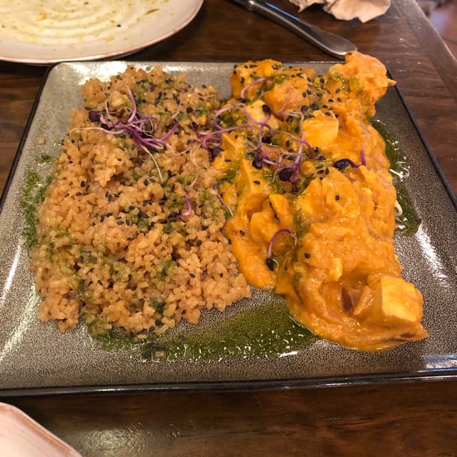 Foto do prato “Mafe De Verduras Con Tofu Ahumado”