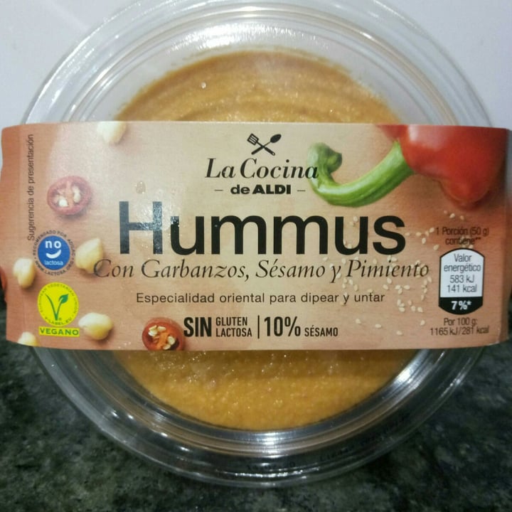 photo of ALDI Hummus shared by @martalopsaav on  30 Jun 2020 - review