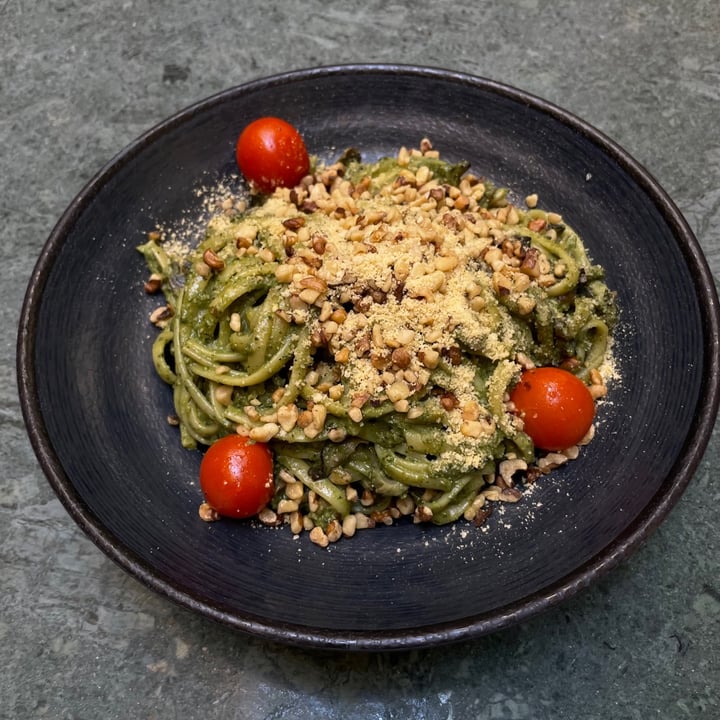 photo of The Green Affair - Chiado Pesto Linguine with Cherry Tomatoes shared by @trianglewalker on  17 Apr 2021 - review