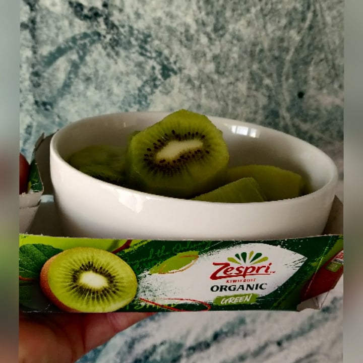 photo of Zespri Organic kiwi shared by @gitaneta on  22 Feb 2022 - review