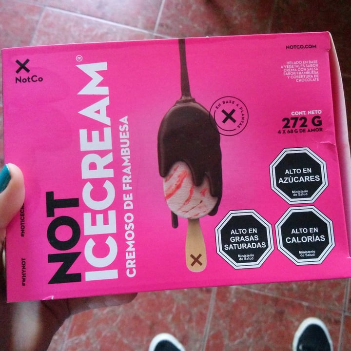 photo of NotCo Not Icecream Cremoso de Frambuesa shared by @catamartins on  10 Oct 2021 - review