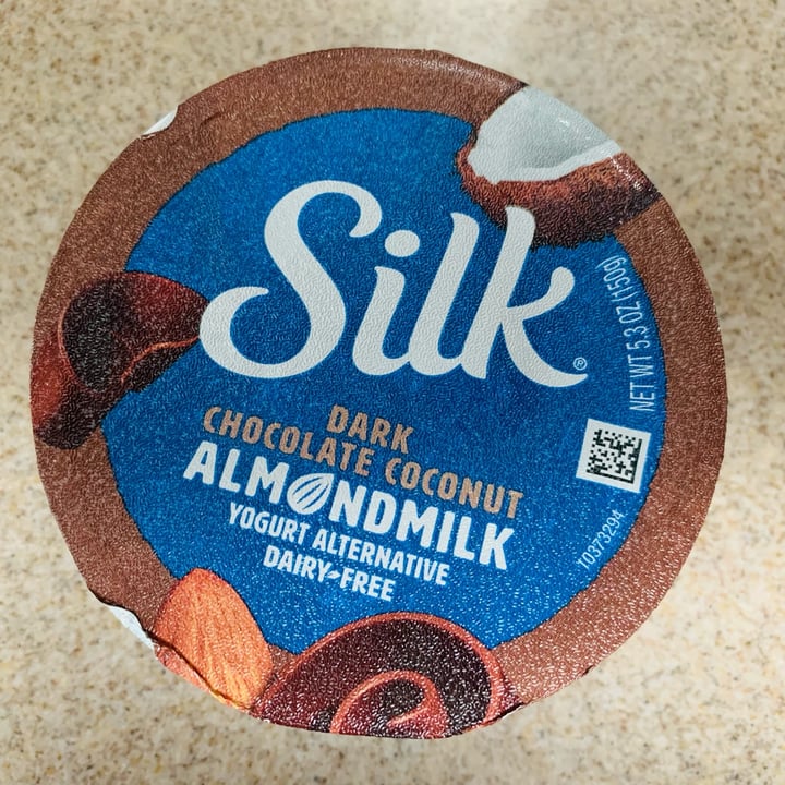 photo of Silk Dark Chocolate Coconut Almond Dairy-Free Yogurt Alternative shared by @allhess on  07 Mar 2022 - review