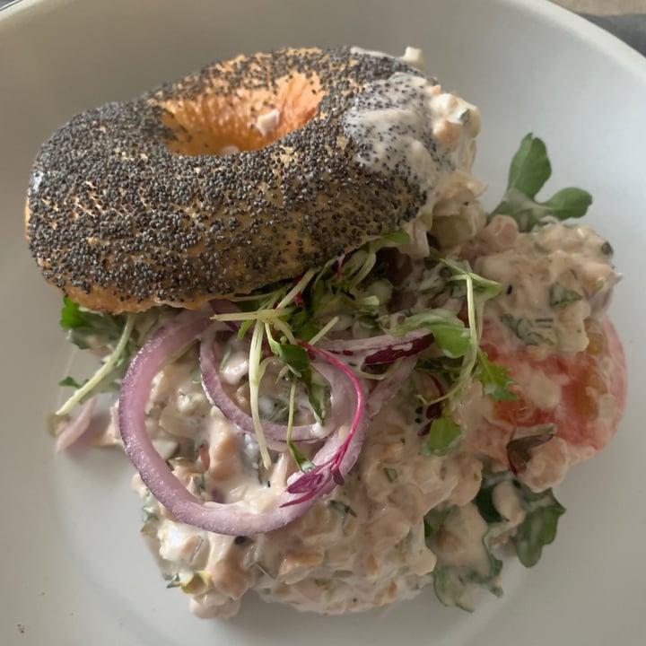 review photo of Kaylee's Eatery Chickpea "Tuna" Bagel shared by @consciousmarelize on 12 Mar 2021 - review