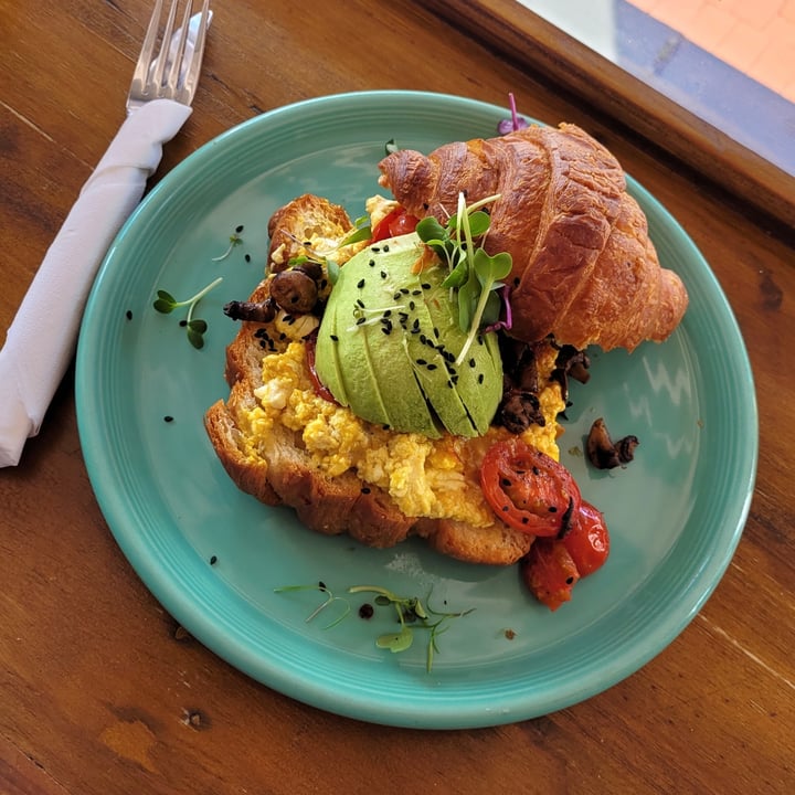 photo of Wildsprout Vegan Croissant with Scrambled Tofu shared by @simonel on  25 Sep 2022 - review