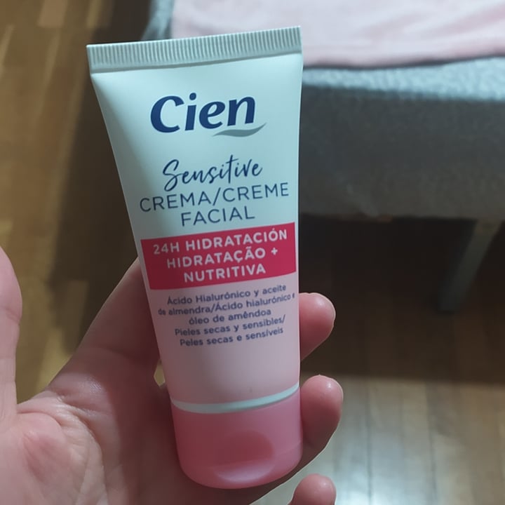 photo of Cien Sensitive Face Cream shared by @ilariabonfanti on  20 Sep 2022 - review