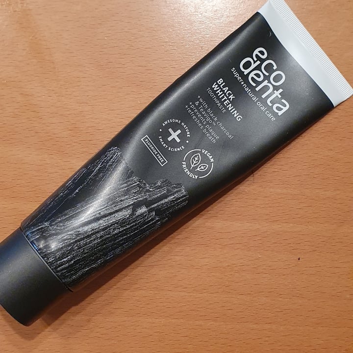 photo of ecodenta Black Whitening Toothpaste shared by @sirilin on  03 May 2022 - review