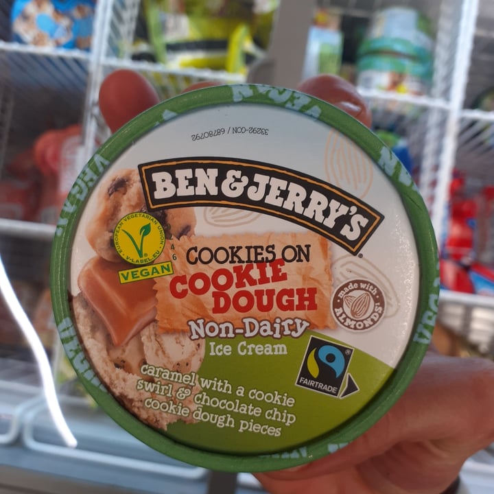 photo of Ben & Jerry's Cookie Dough shared by @arip30 on  13 Sep 2022 - review