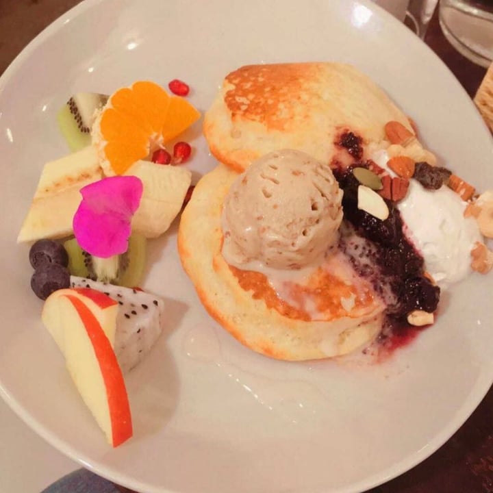 photo of AIN SOPH. Soar IKEBUKURO Heavenly vegan pancakes shared by @doma222 on  13 Dec 2020 - review