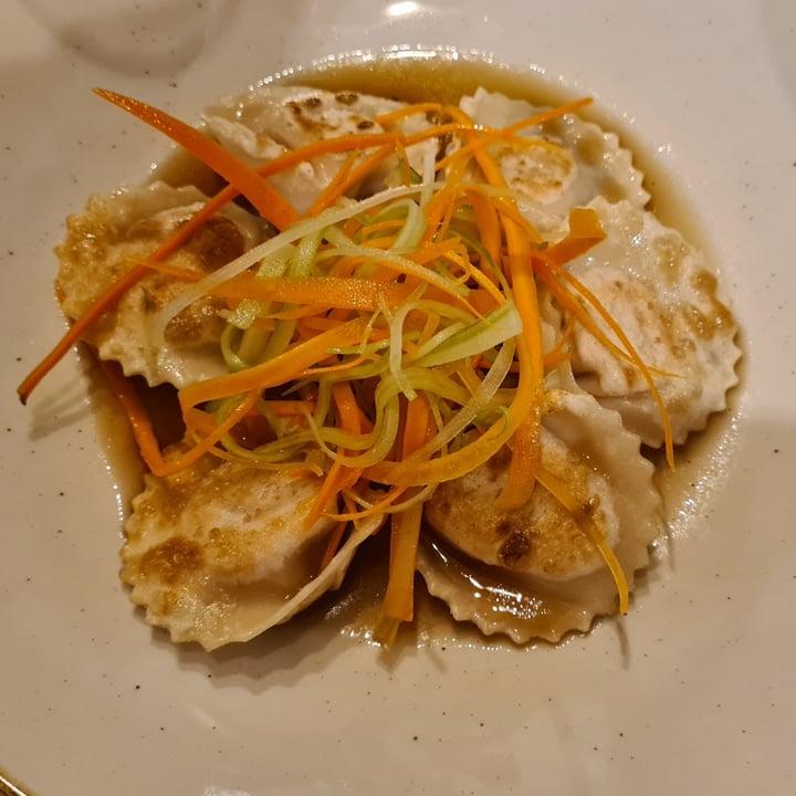 photo of Aromaticus 🥟 gyoza shared by @yuribruce on  06 Sep 2022 - review