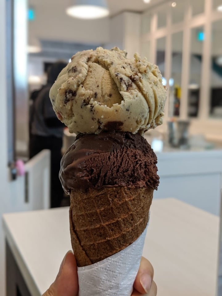 photo of Kind Kones Keto Chocolate Sorbet shared by @amindfulmiao on  18 Oct 2019 - review