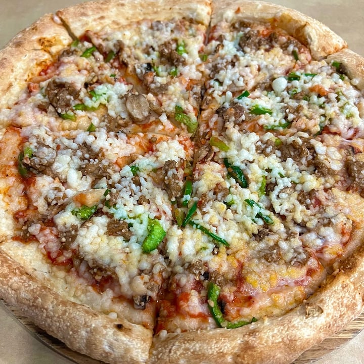 review photo of Papa John’s Cartago Beyond Green shared by @francegomez on 28 Nov 2022 - review
