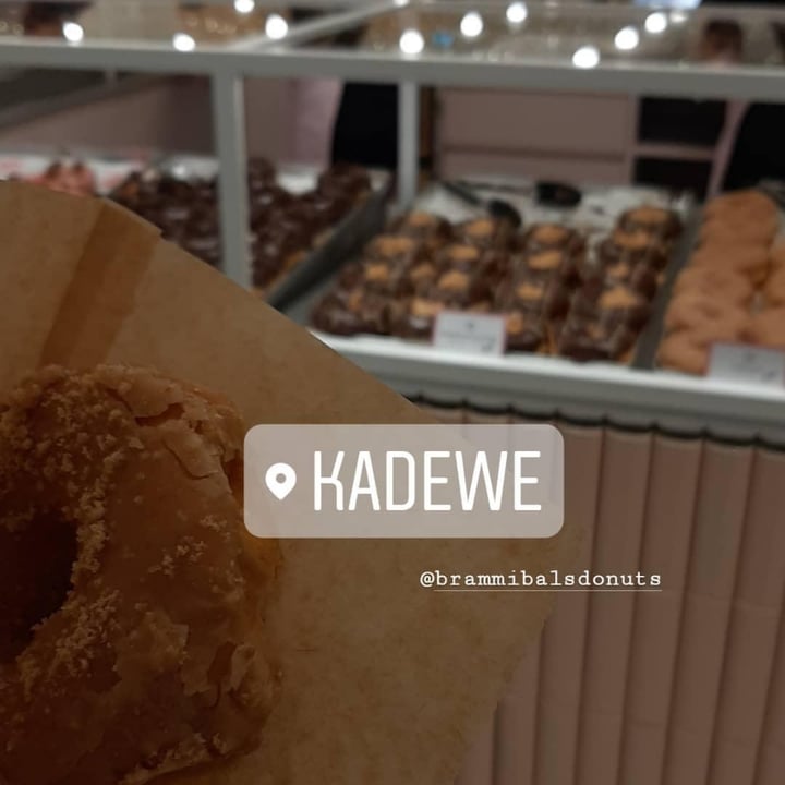 photo of Brammibal's Donuts Donut Azucarada shared by @aemelie on  30 Apr 2020 - review