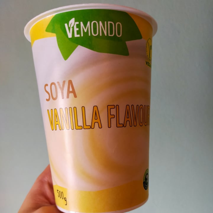 photo of Vemondo Soya Vanilla Flavour shared by @valeveg92 on  11 Nov 2022 - review