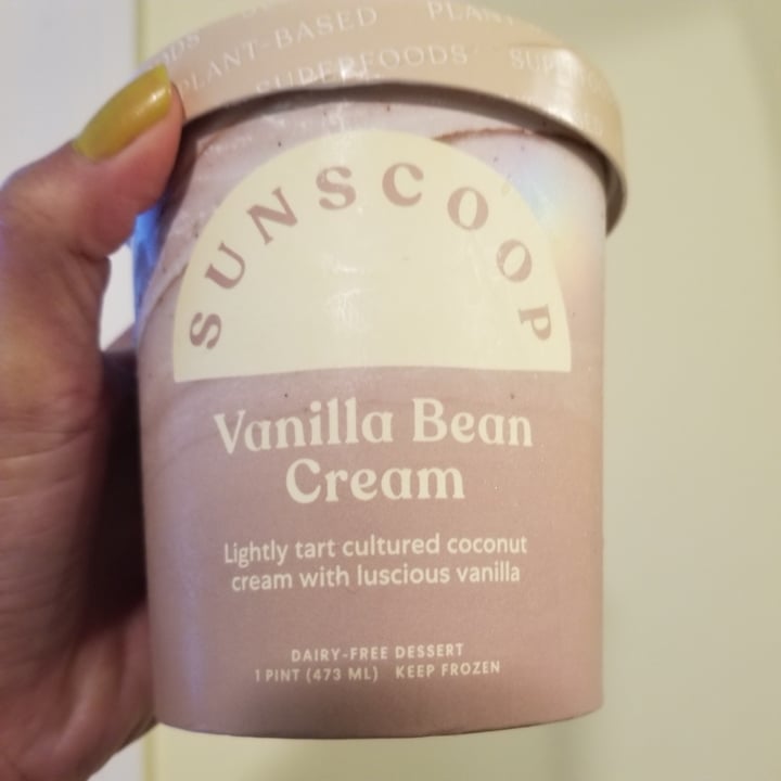 review photo of Sundrops Sunscoop Frozen Coconut Cream Vanilla Tart shared by @tracyrocks on 01 Dec 2021 - review