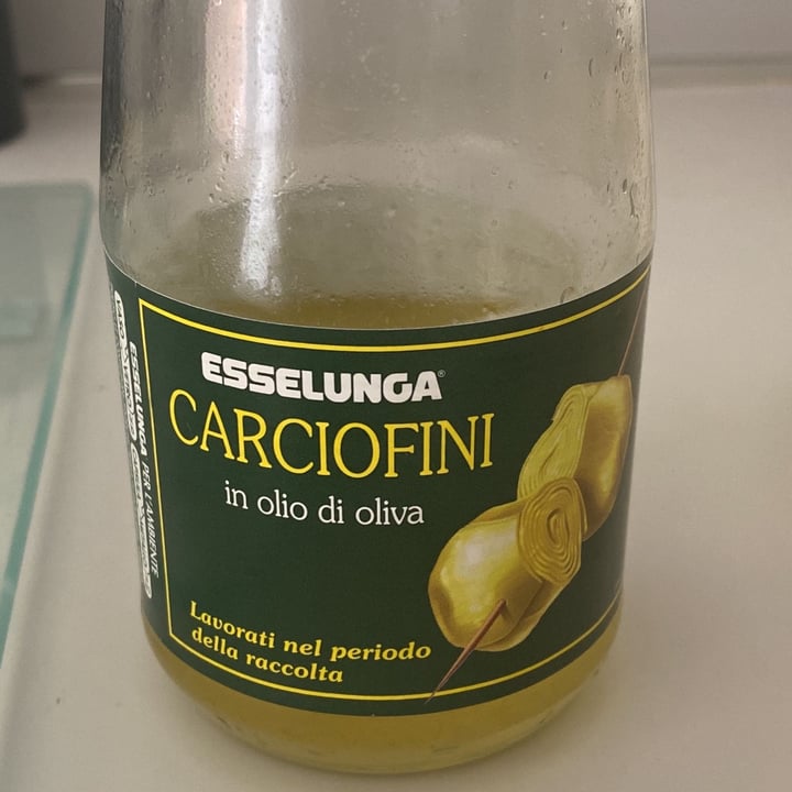 photo of  Esselunga Carciofini in olio d'oliva shared by @giulia1820 on  18 Sep 2022 - review