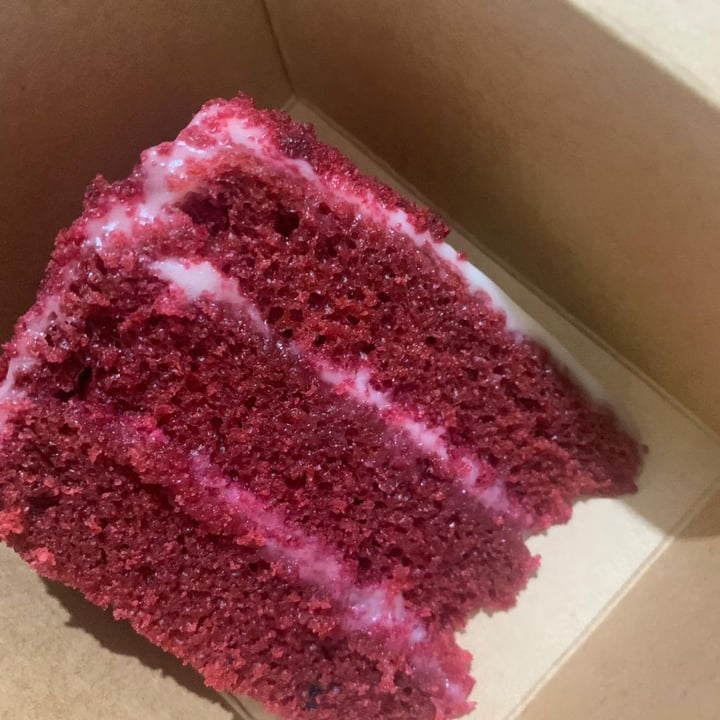 photo of I Am Vegan Babe Cafe Red Velvet Cake shared by @bernadinerosaa on  28 Dec 2019 - review