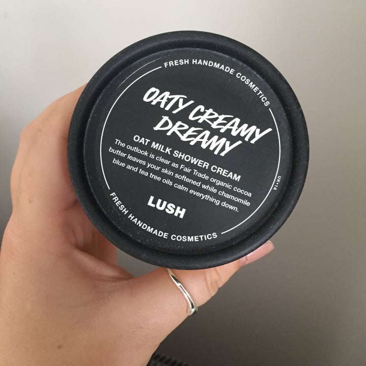 photo of LUSH Fresh Handmade Cosmetics Oaty Creamy Dreamy shared by @jxdestevexson on  18 Sep 2021 - review