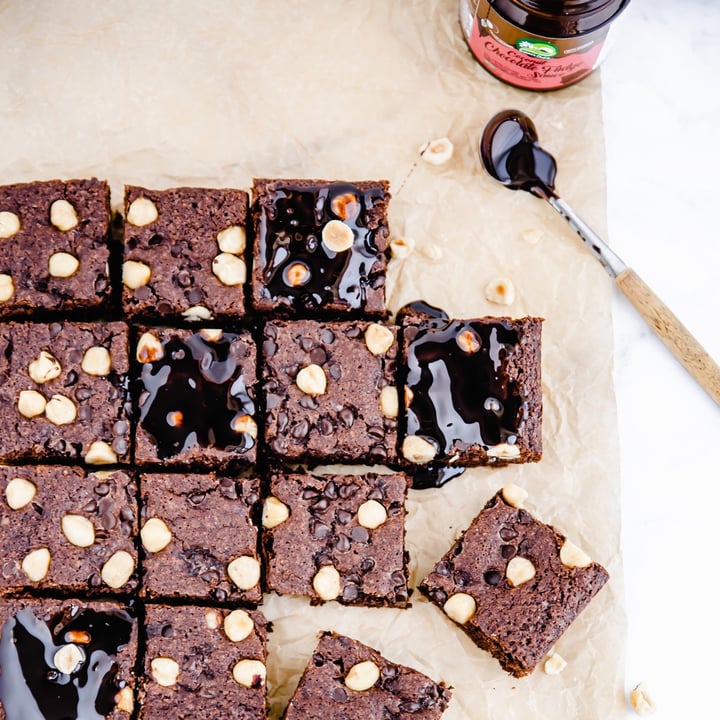 review photo of Nature's Charm Coconut Chocolate Fudge Sauce shared by @honeeandfig on 20 Oct 2020 - review