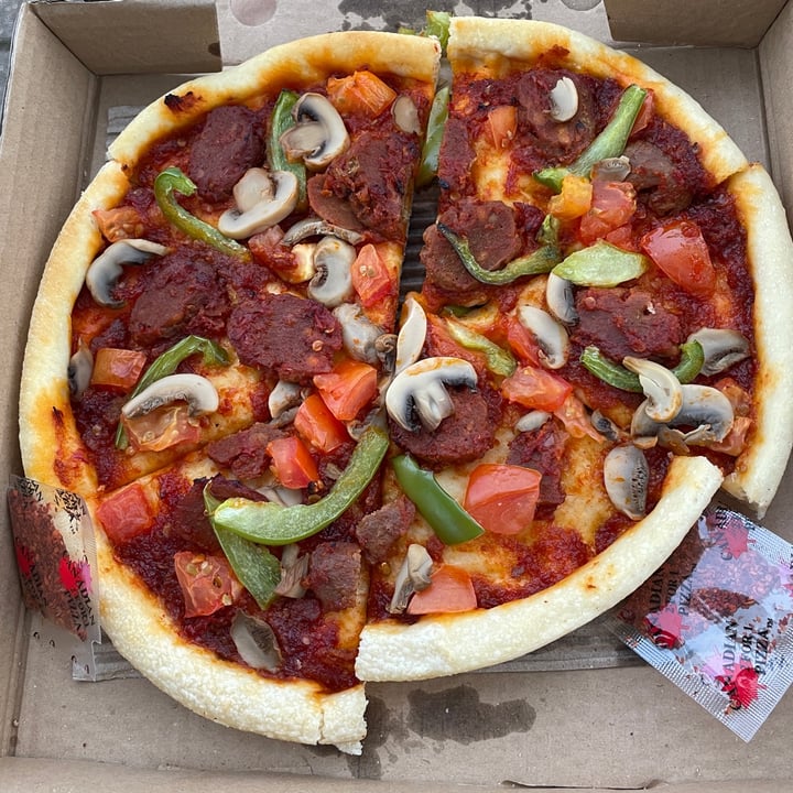 photo of Canadian Pizza Meatless masak merah shared by @opheeeliaaa on  19 Nov 2021 - review